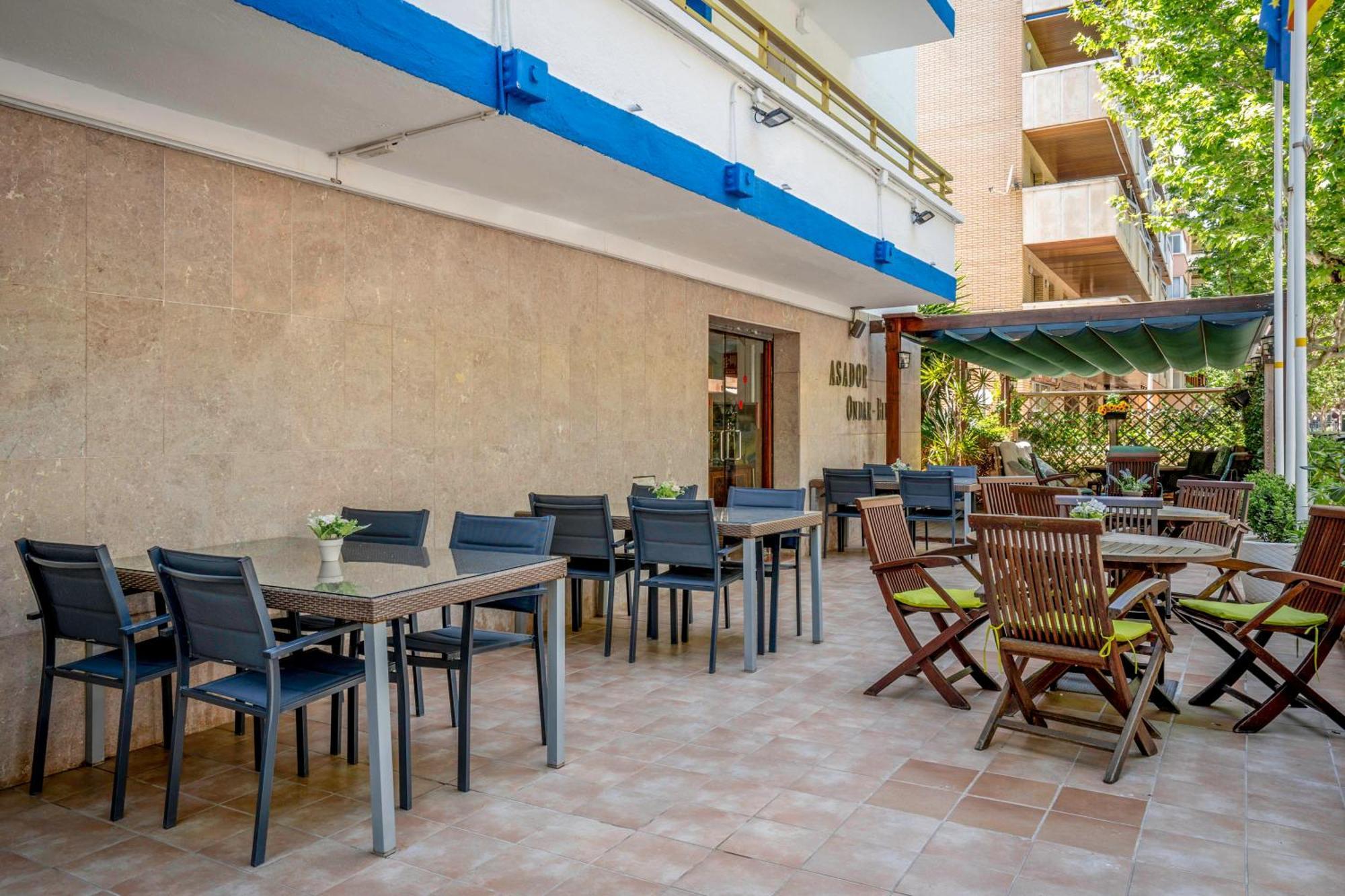 Hotel Tolosa Салоу Экстерьер фото